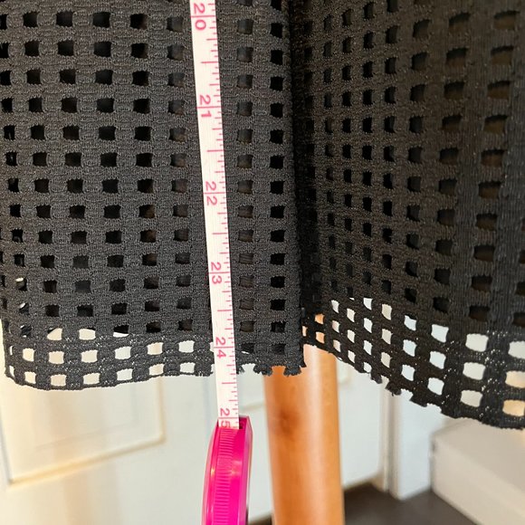 Trina Turk Skirt & Shirt Set - Picture 16 of 16